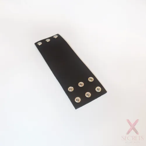 ANILLO ANCHO SEPARADOR DE ESCROTO EN CUERO GENUINO PARA CBT