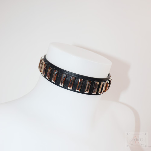 COLLAR VERTICALS COLLAR VERTICALS