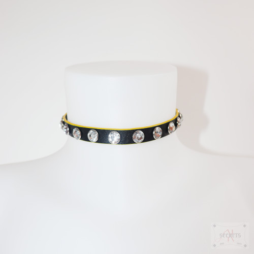 COLLAR CRYSTAL