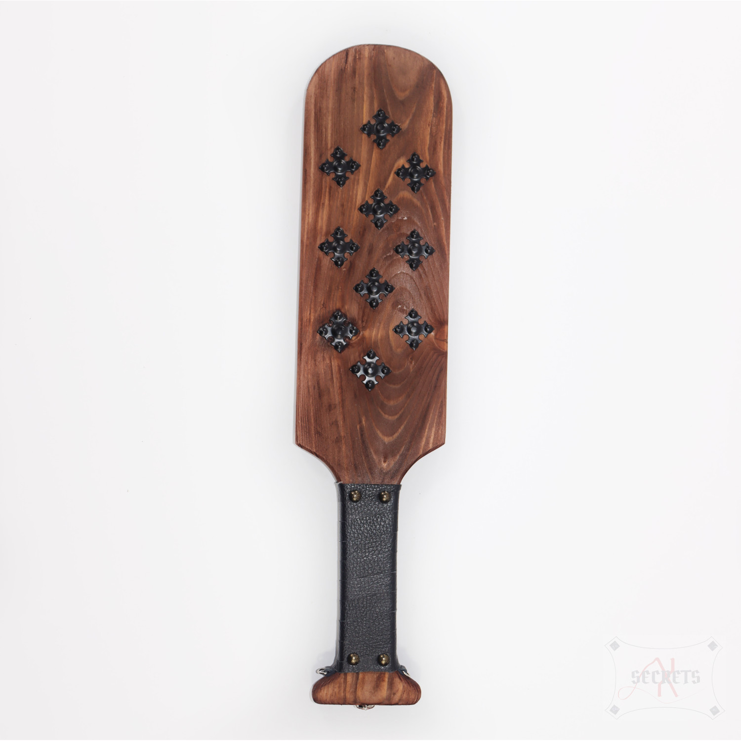 PALA DE MADERA CON CLAVOS PALA DE MADERA CON CLAVOS
