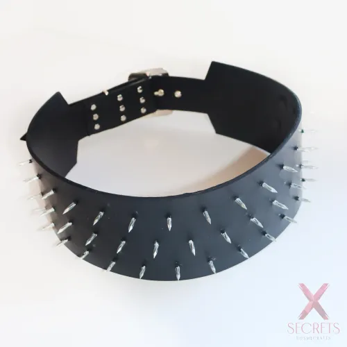 CILICIO DE TORSO BDSM EN CUERO CON PINCHOS DE 20mm (Modo Castigo) CILICIO DE TORSO BDSM EN CUERO CON PINCHOS DE 20mm (Modo Castigo)