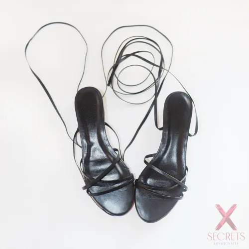 SANDALIAS PLANAS DE TRAMPLING CON PINCHOS DE 20mm EN SUELA PERSONALIZABLE SANDALIAS PLANAS DE TRAMPLING CON PINCHOS DE 20mm EN SUELA PERSONALIZABLE