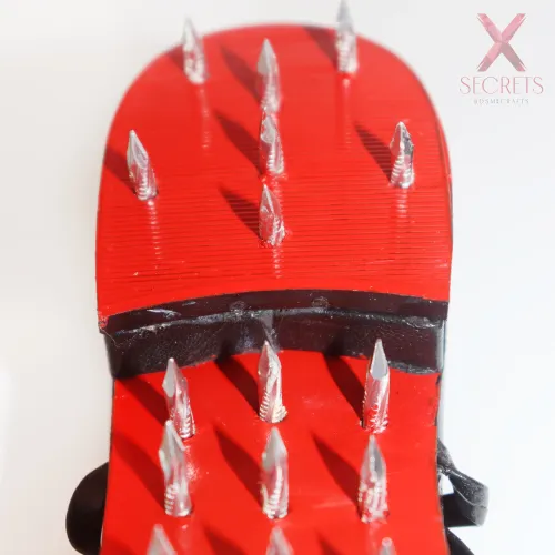 SANDALIAS PLANAS DE TRAMPLING CON PINCHOS DE 20mm EN SUELA PERSONALIZABLE SANDALIAS PLANAS DE TRAMPLING CON PINCHOS DE 20mm EN SUELA PERSONALIZABLE