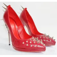 Zapatos de Tacón 'Lady Fénix Manhattan Spikes': Piel Exótica y Agresividad Modular 2 en 1 Zapatos de Tacón 'Lady Fénix Manhattan Spikes': Piel Exótica y Agresividad Modular 2 en 1